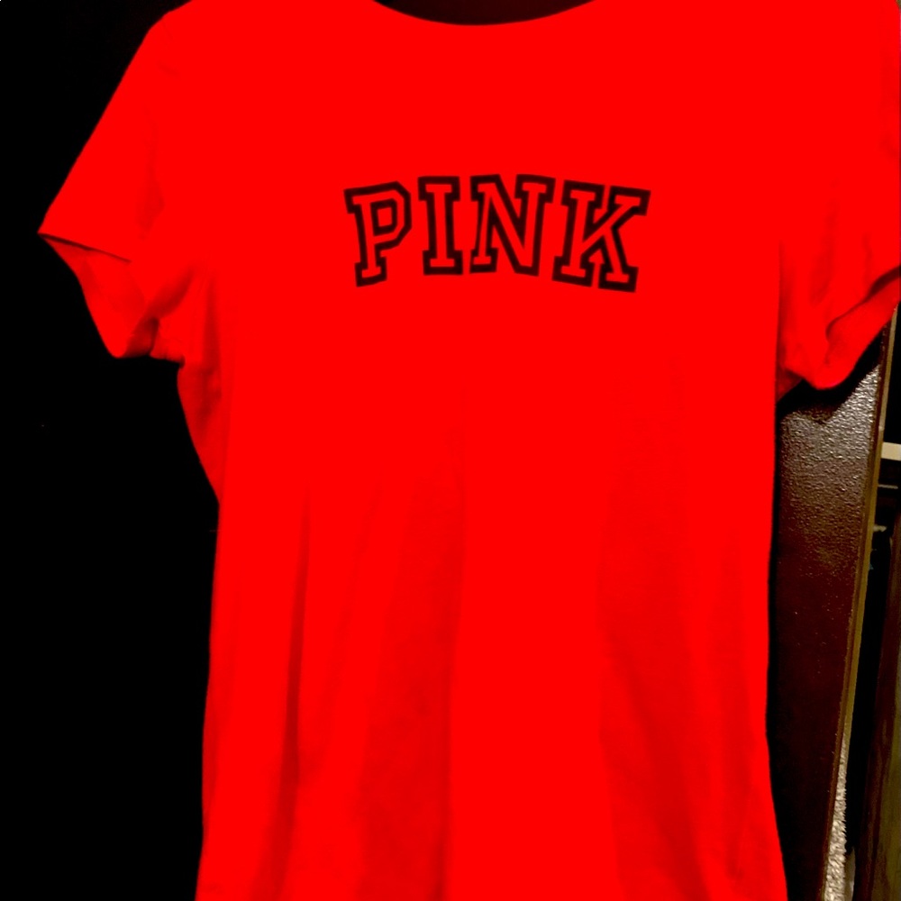 VS pink shirt